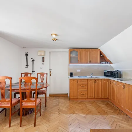 Old Town Home-5 By Interhome