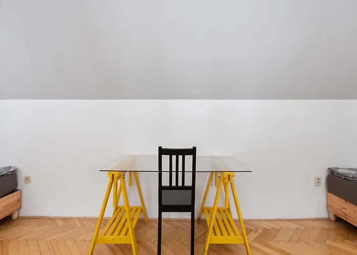 Old Town Home-5 By Interhome براغ