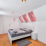 Old Town Home-5 By Interhome *