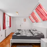 Old Town Home-5 By Interhome アパート *