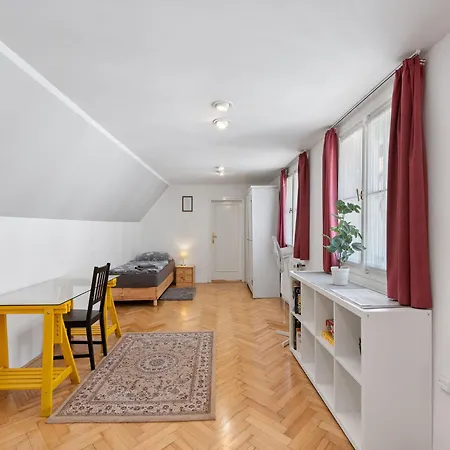 Old Town Home-5 By Interhome *