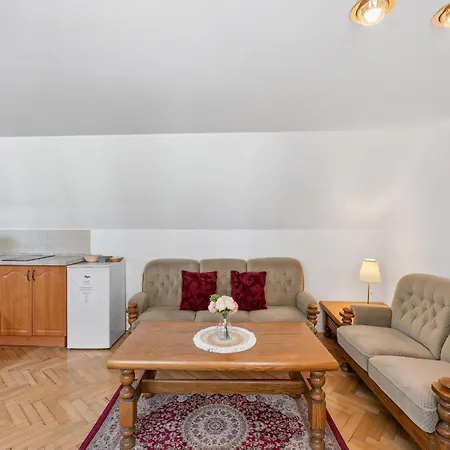 Old Town Home-5 By Interhome Apartman *