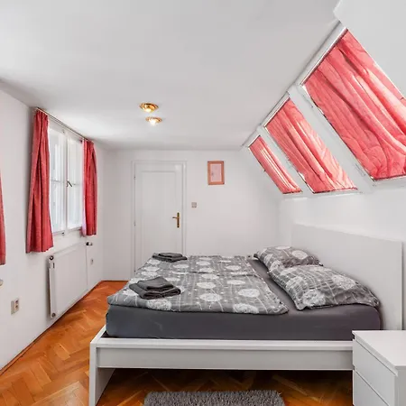 Old Town Home-5 By Interhome Apartman *