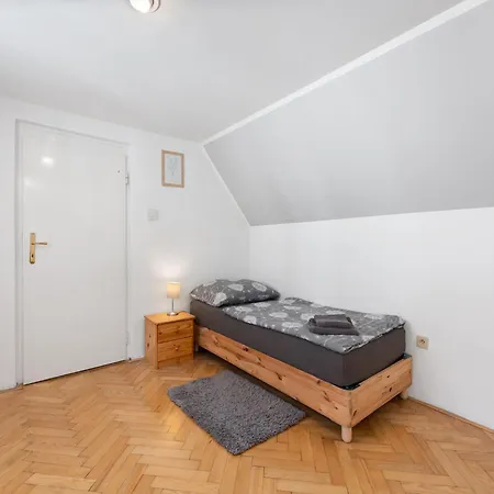 Old Town Home-5 By Interhome