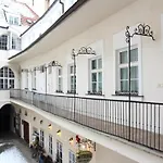 Old Town Home-5 By Interhome شقة براغ
